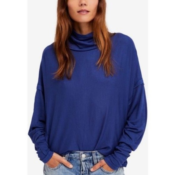 Alameda Pullover Dolman Sleeve Turtleneck Top - Picture 3 of 5